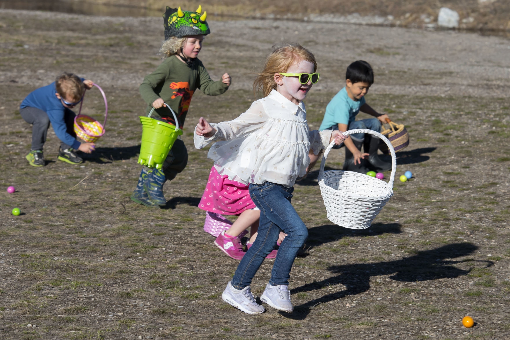 R Park Easter egg hunt